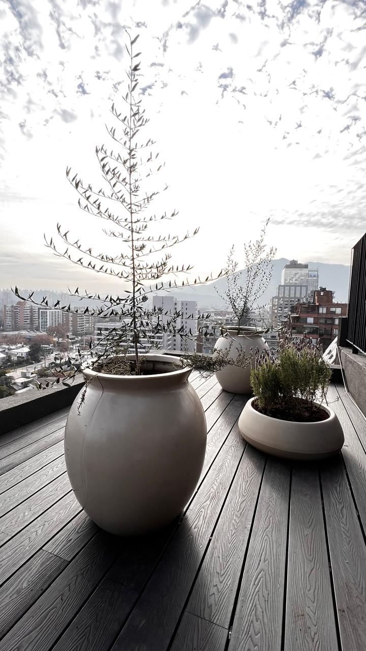 Macetero Modelo Tinaja ( 50x65 cm)